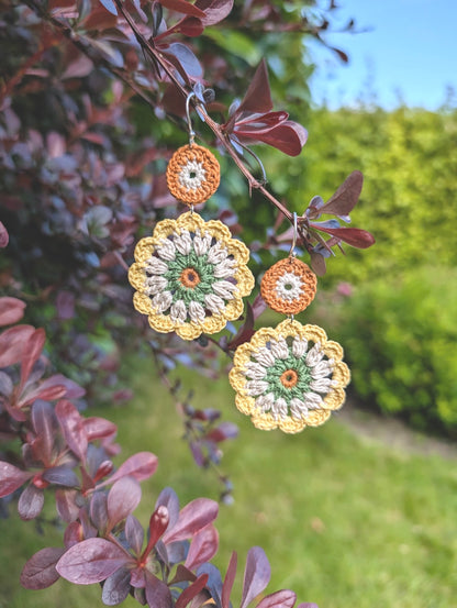 Sun-Kissed Rosette